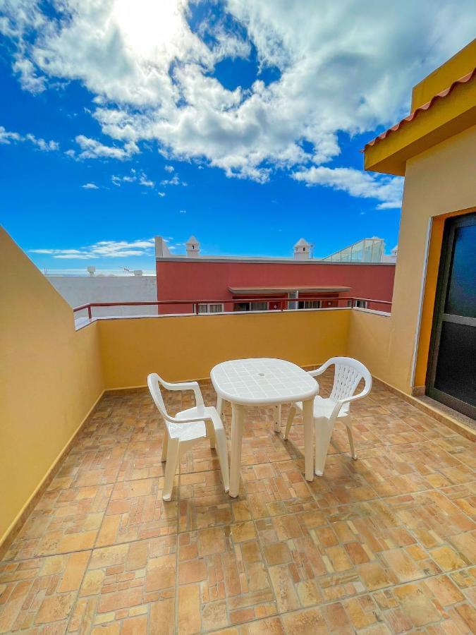 Apartment Camarones *